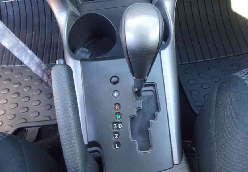 Toyota Rav 4 2.0i r.v.2006 (112 kw) AUTOMAT - foto 13