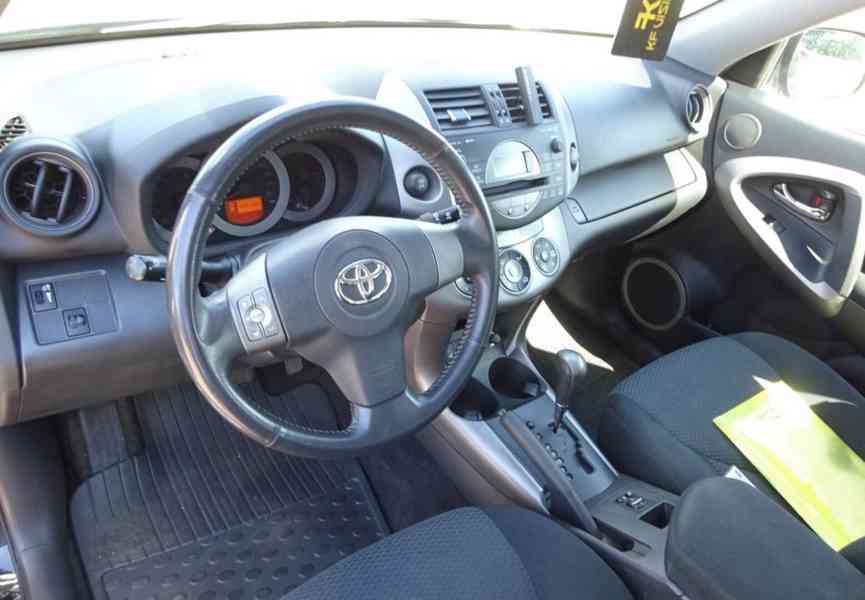 Toyota Rav 4 2.0i r.v.2006 (112 kw) AUTOMAT - foto 5