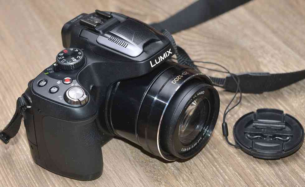 Panasonic Lumix DMC-FZ72 16,1 MPix*60xZoom*FullHDV - foto 5