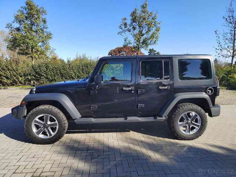 Jeep Wrangler 2,8   UNLIMITED CRD 147kW DPH - foto 7