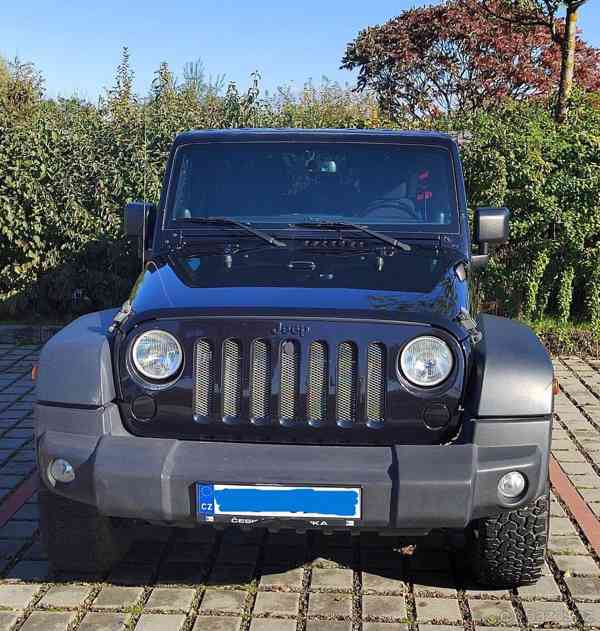 Jeep Wrangler 2,8   UNLIMITED CRD 147kW DPH - foto 14