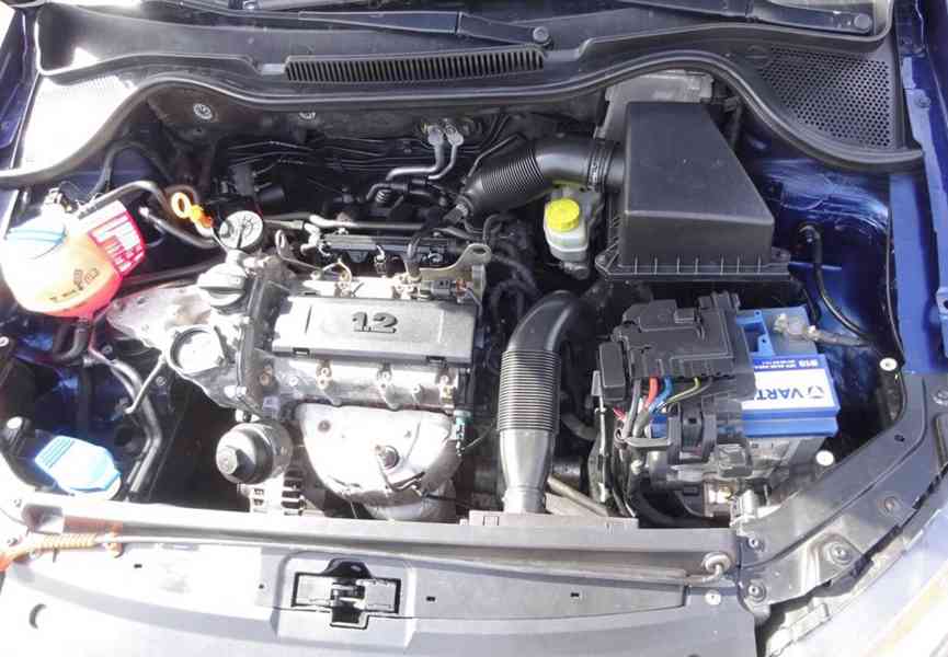 Volkswagen Polo 1.2i (51 KW) r.v.-2010 klima - foto 16