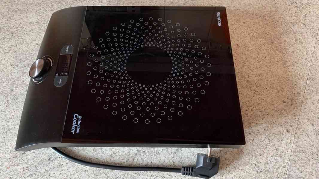 Sklokeramická indukční varná deska Sencor - foto 2