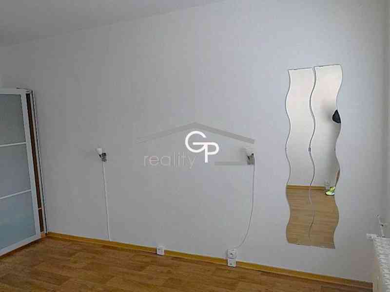 Pronájem 1+1 s bal., Lidická tř., Č. Budějovice - foto 4