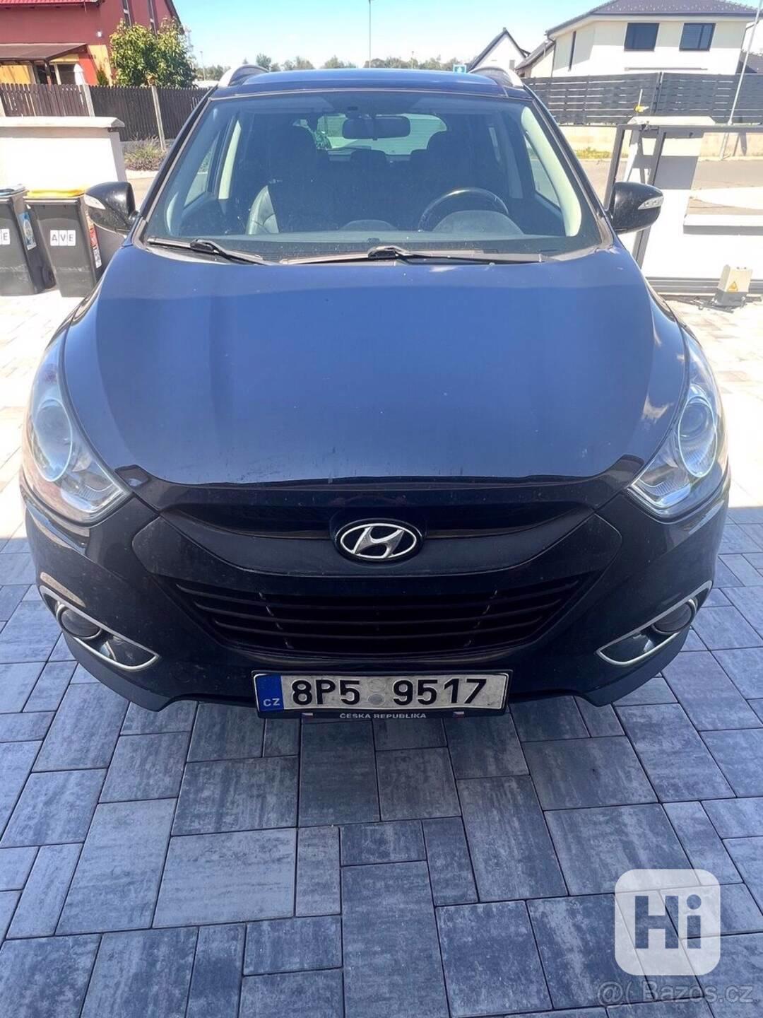 Hyundai ix35 2,0 - foto 1