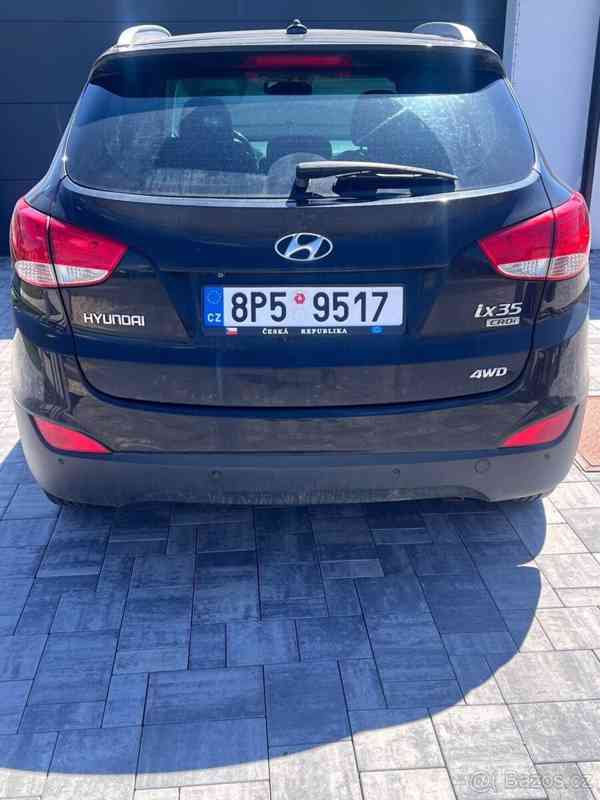 Hyundai ix35 2,0 - foto 6