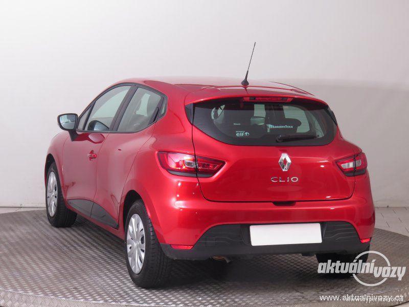 Renault Clio 1.2, benzín, RV 2015 - foto 5