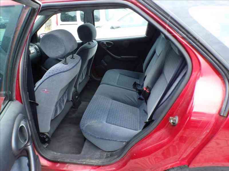 Citroën Xsara 1,8 i NAVIGACE - foto 9