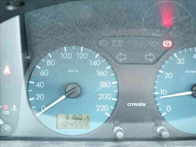 Citroën Xsara 1,8 i NAVIGACE - foto 6