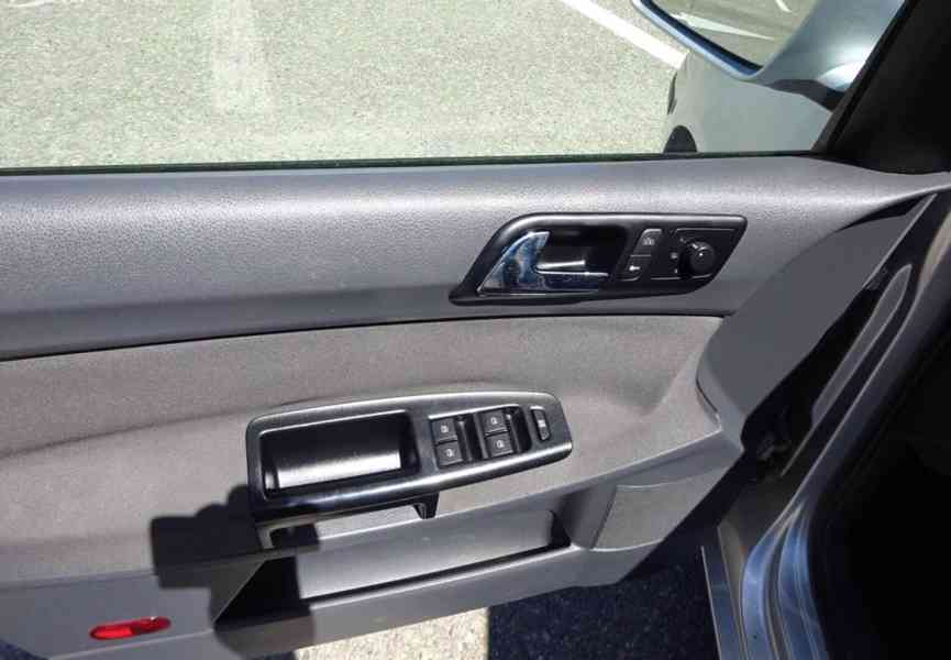 VW Polo 1.4i r.v.2004 (55 kw) stk:3/2028 - foto 6