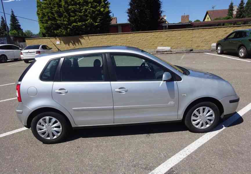 VW Polo 1.4i r.v.2004 (55 kw) stk:3/2028 - foto 3