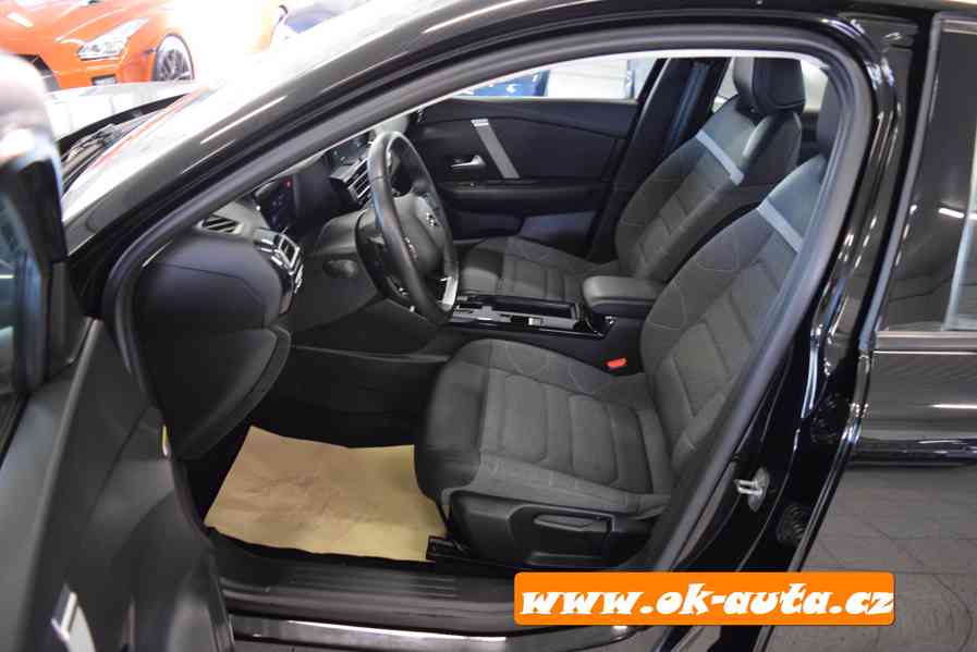 Citroën C4 X 1.2 PURETECH PACK AUTOMAT RV 2023 - foto 9