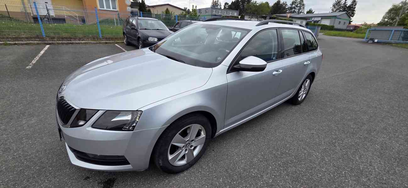 ŠKODA Octavia combi 1,5 TSI CNG, DSG rok. 2019 - foto 4