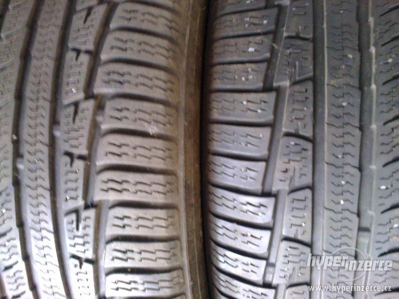 zimni pneu rozmer 215 55 17 velmi slusne - foto 2