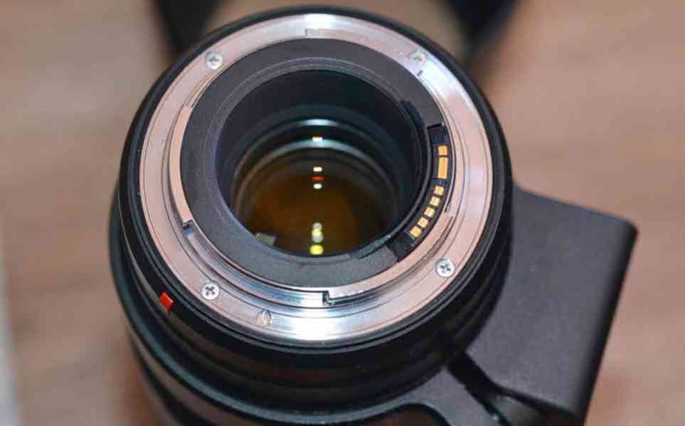 pro Canon - Tamron AF SP 70-200mm f/2,8 Di VC USD - foto 4