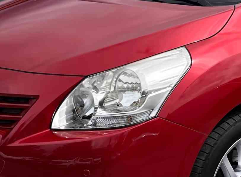 Toyota Verso 1,8i Travel benzín 108kw - foto 9