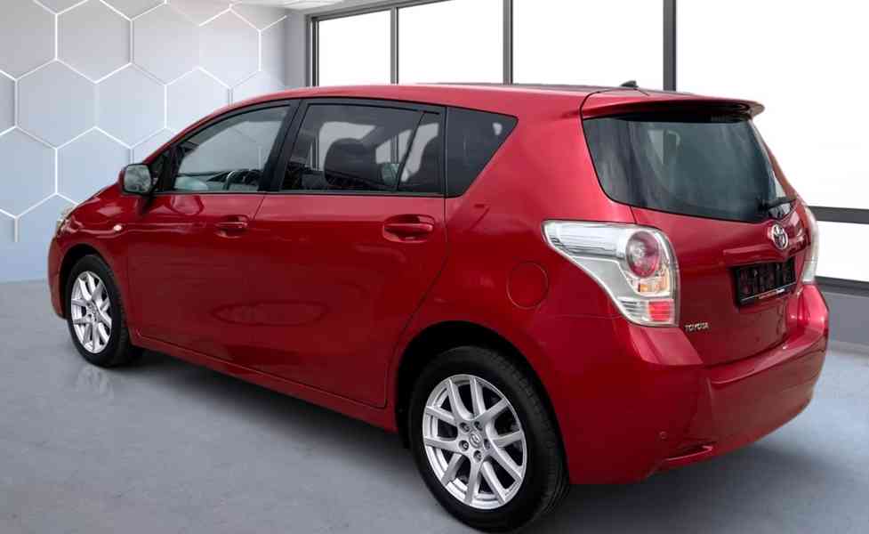 Toyota Verso 1,8i Travel benzín 108kw - foto 7