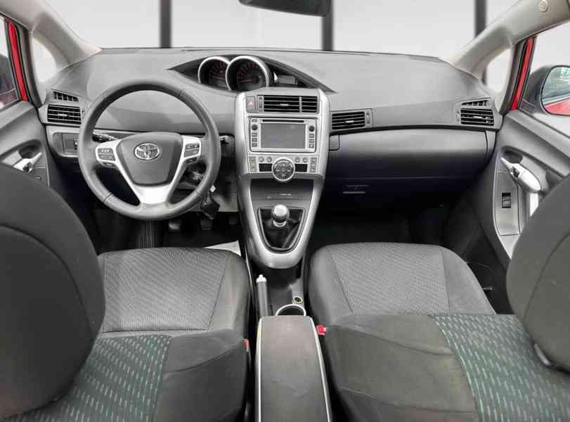 Toyota Verso 1,8i Travel benzín 108kw - foto 22