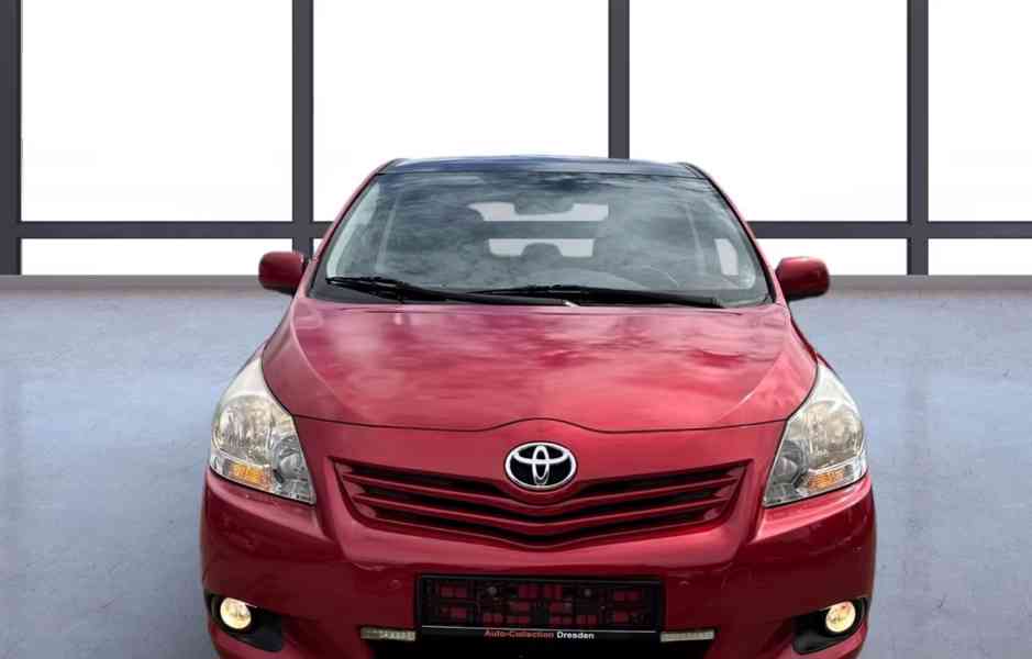 Toyota Verso 1,8i Travel benzín 108kw - foto 3