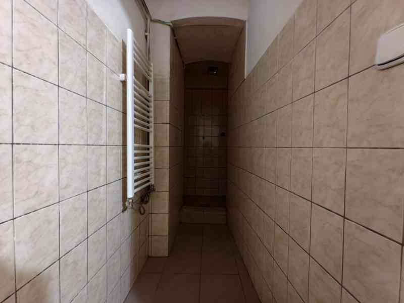 Pronájem 4+1, 120m2 (suterén)(Jablonec n.N., ul. Smetanova)  - foto 2