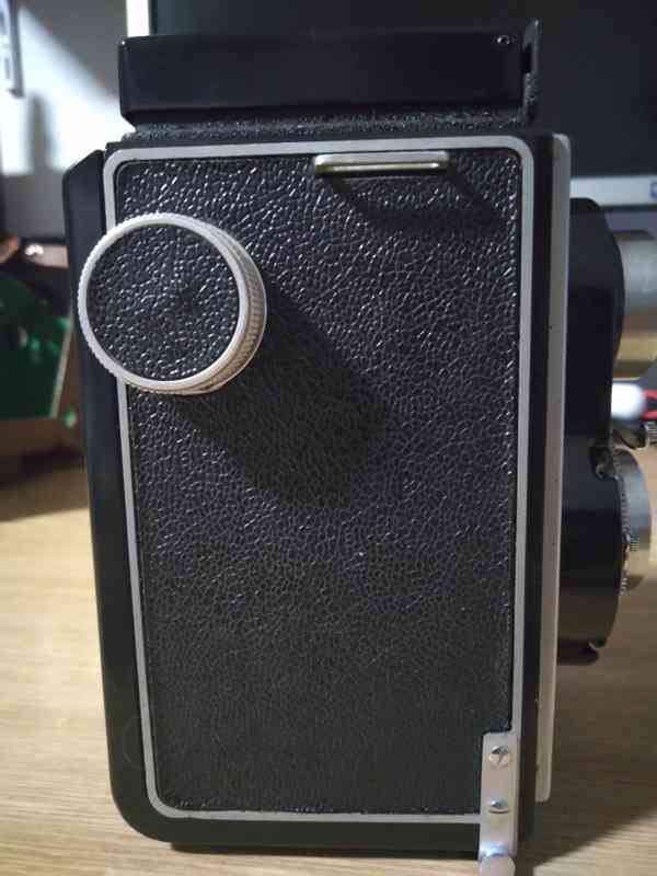 Prodám fotoaparát, zrcadlovku Flexaret II - foto 2