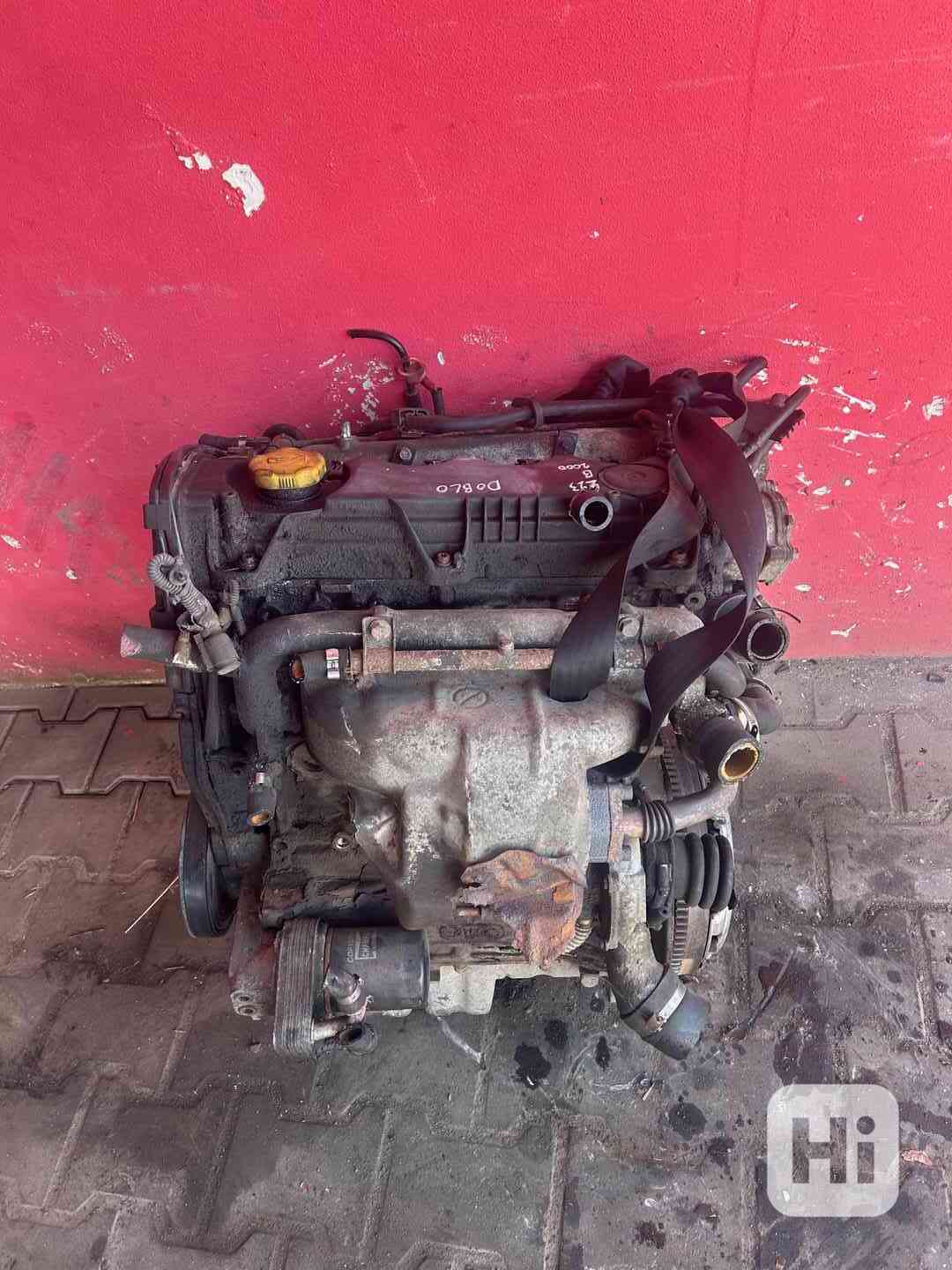 Motor 1,9JTD 77KW Fiat Doblo typ 223B2000 kompletn - foto 1