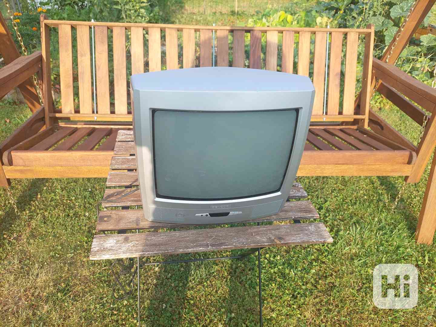 CRT barevný televizor - ideální např. na retrogaming - foto 1