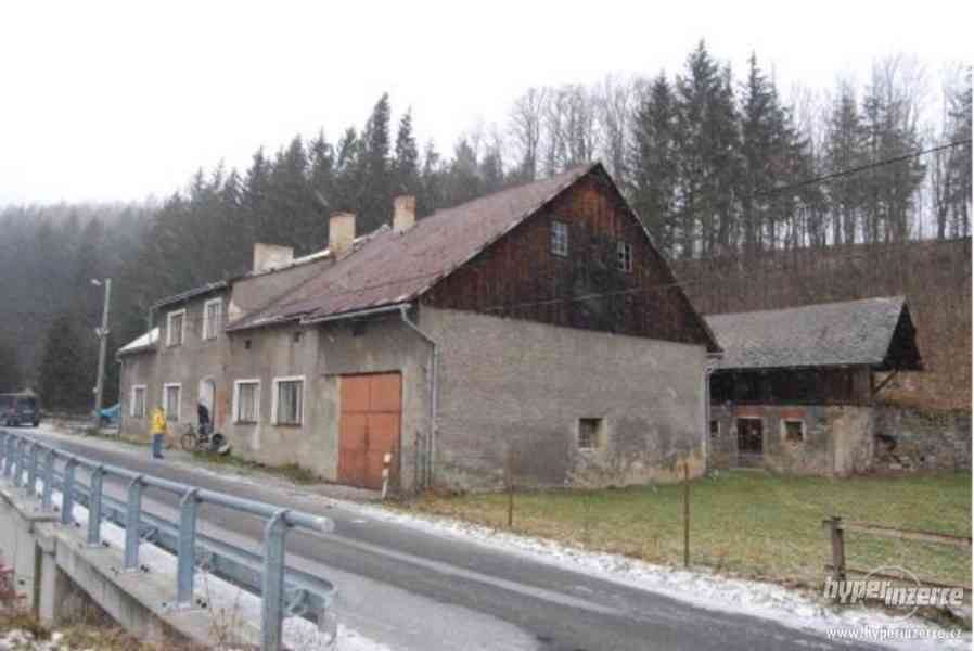 Rodinný dům, Petrovice u Skorošic - foto 1