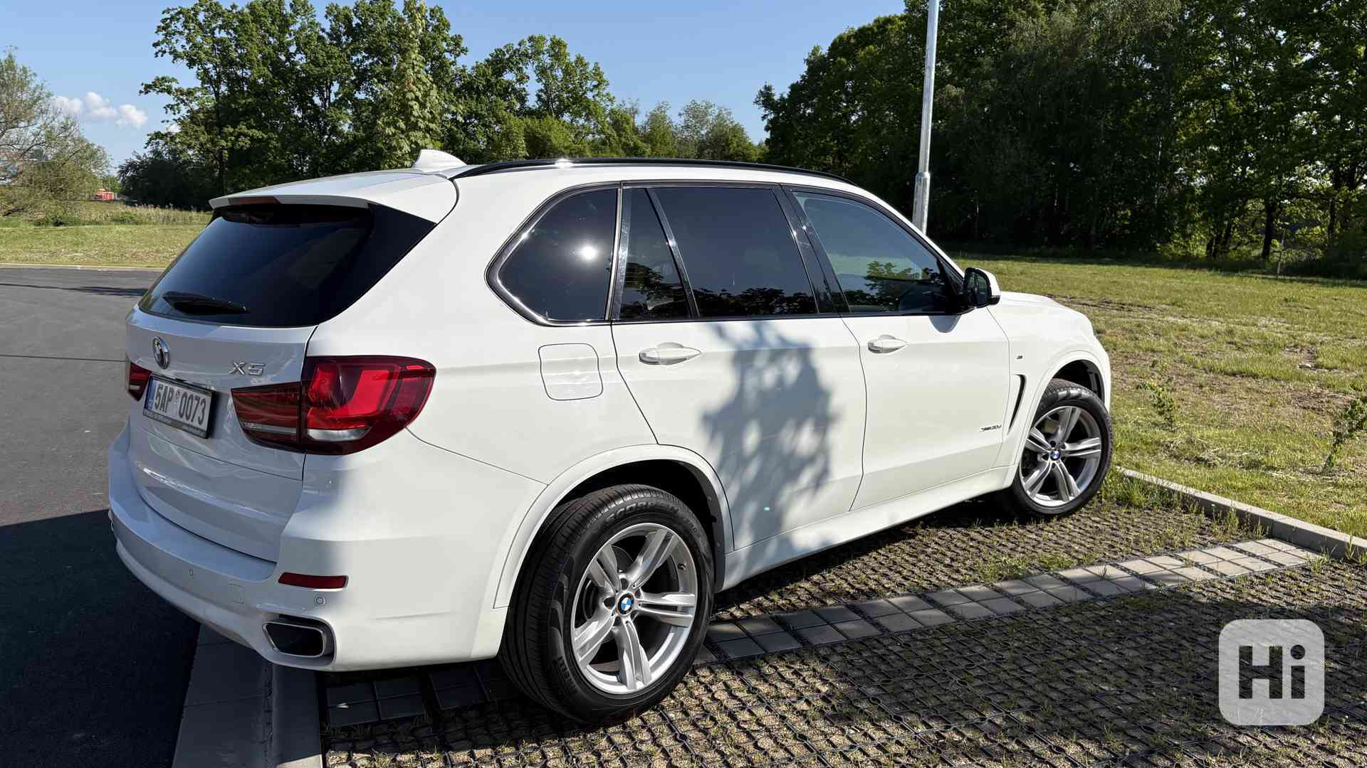 BMW X5 (f15) 30d x-drive, M-packet, 190 kw, originál tažné - foto 1