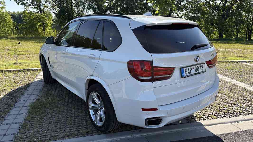 BMW X5 (f15) 30d x-drive, M-packet, 190 kw, originál tažné - foto 4