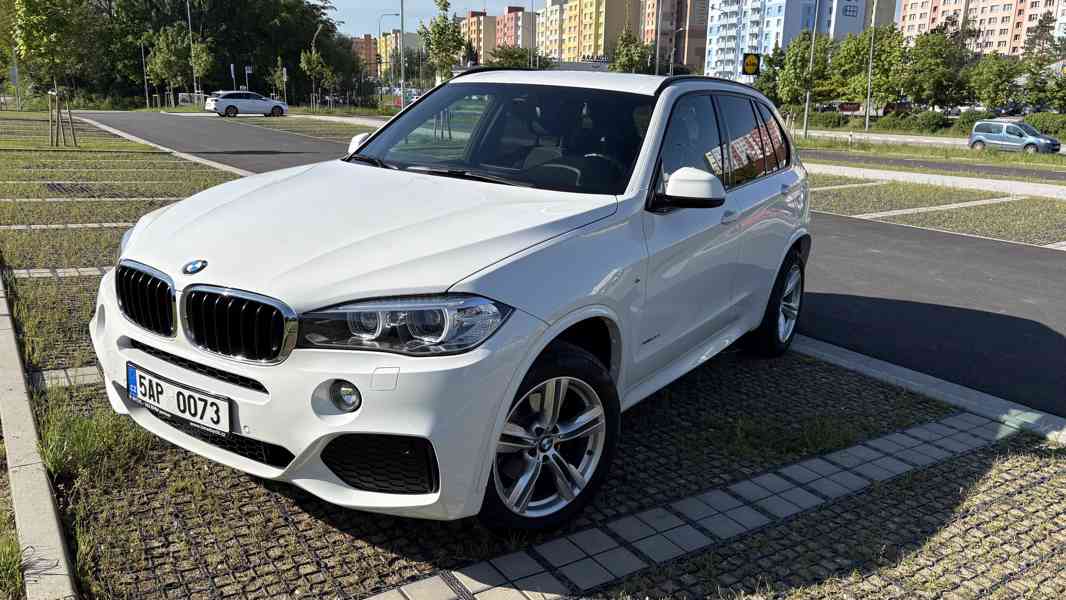 BMW X5 (f15) 30d x-drive, M-packet, 190 kw, originál tažné - foto 5