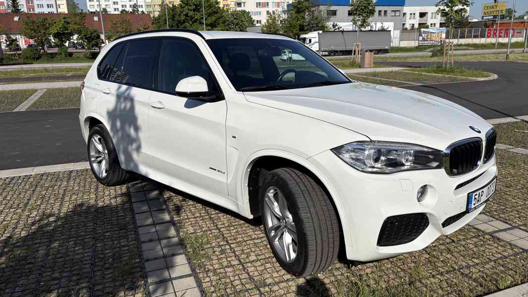 BMW X5 (f15) 30d x-drive, M-packet, 190 kw, originál tažné - foto 3