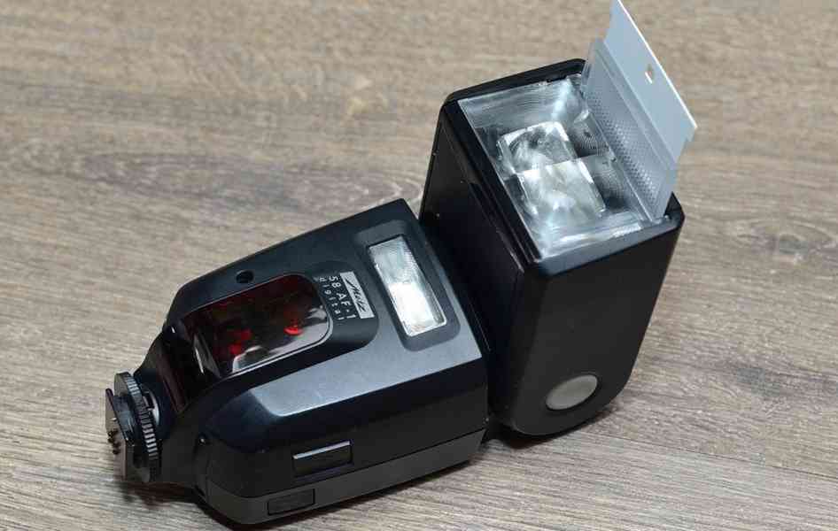 Metz 58 AF-1 DIGITAL *pro Canon*E-TTL / E-TTL II* - foto 5