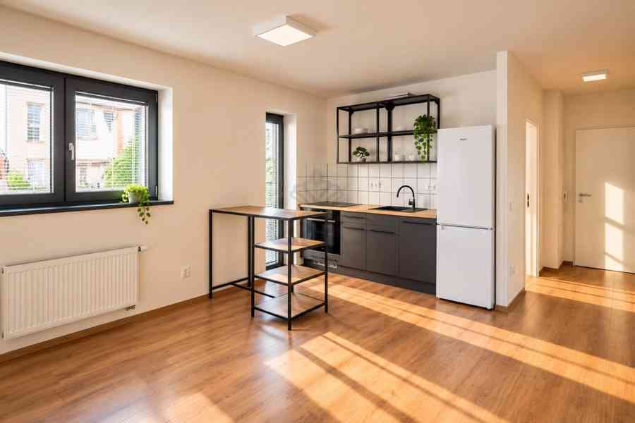 EXKLUZIVNÍ PRONÁJEM 2+KK V BRNĚ-ŠTÝŘICÍCH - foto 14