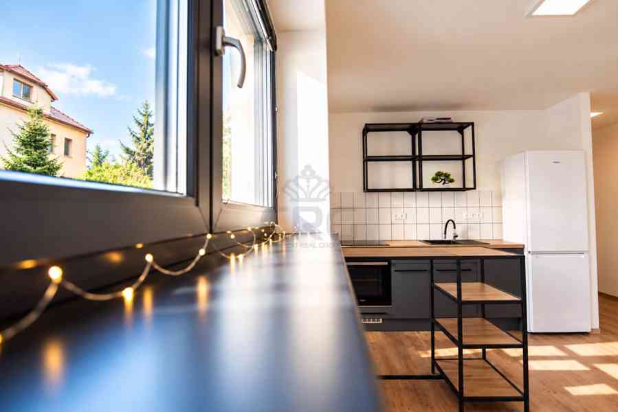 EXKLUZIVNÍ PRONÁJEM 2+KK V BRNĚ-ŠTÝŘICÍCH - foto 5