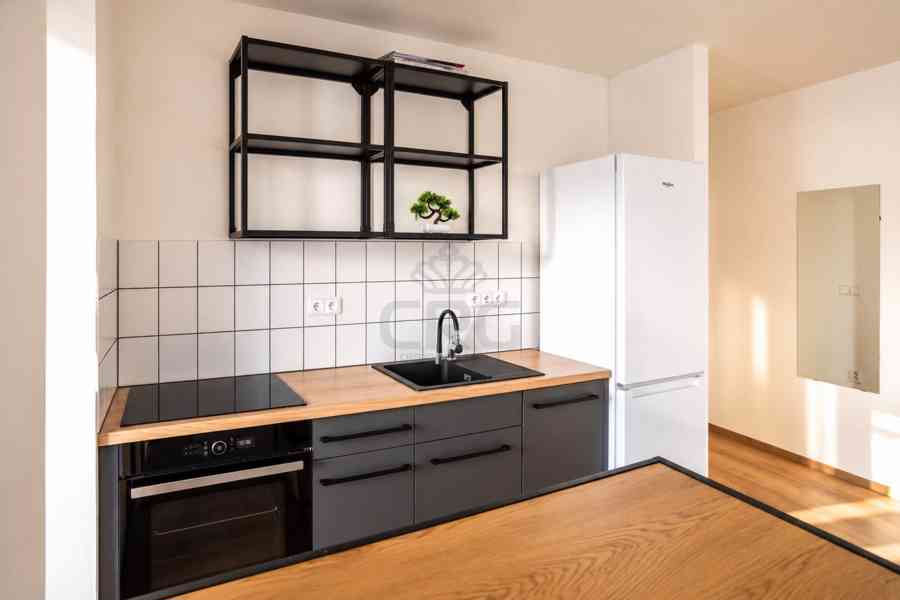 EXKLUZIVNÍ PRONÁJEM 2+KK V BRNĚ-ŠTÝŘICÍCH - foto 3