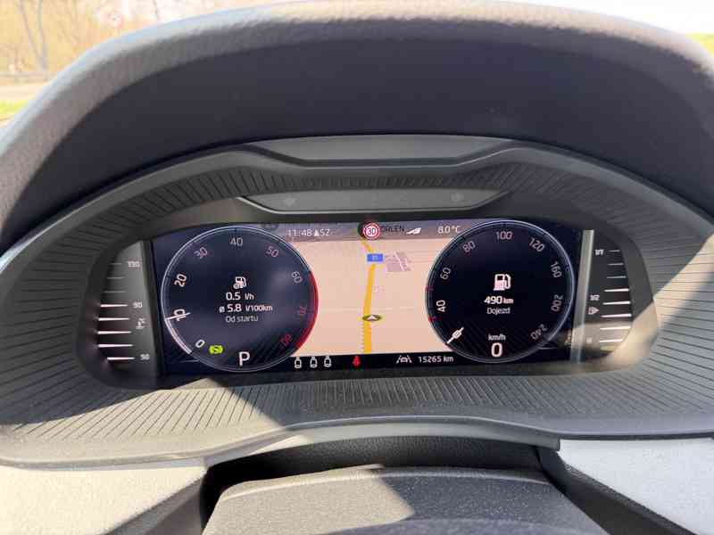 Škoda Scala, 130 let Premium, 85 kW, automat, šedá graphite - foto 8