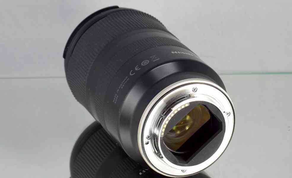 pro Sony FE - Tamron 28-75mm f/2,8 Di III RXD * - foto 5