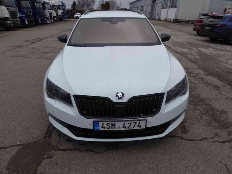 ŠKODA Superb Combi Sportline 2,0 TDI 140 kW 4x4 DSG - foto 8