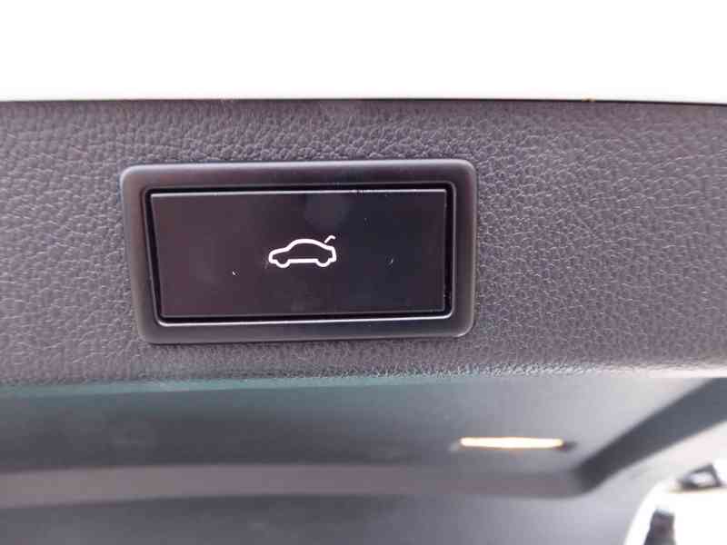 ŠKODA Superb Combi Sportline 2,0 TDI 140 kW 4x4 DSG - foto 15