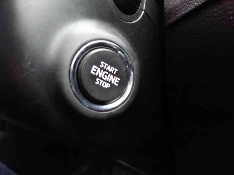 ŠKODA Superb Combi Sportline 2,0 TDI 140 kW 4x4 DSG - foto 22