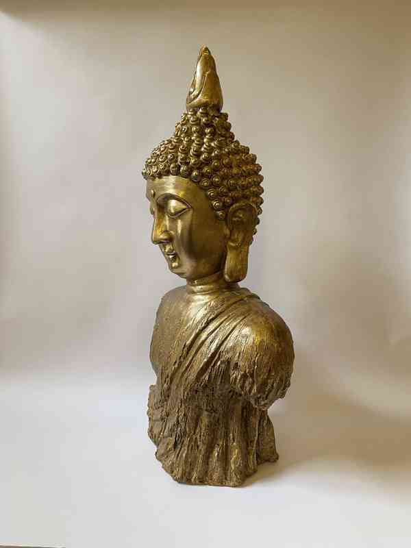 Buddha - velká zlatá socha - foto 2