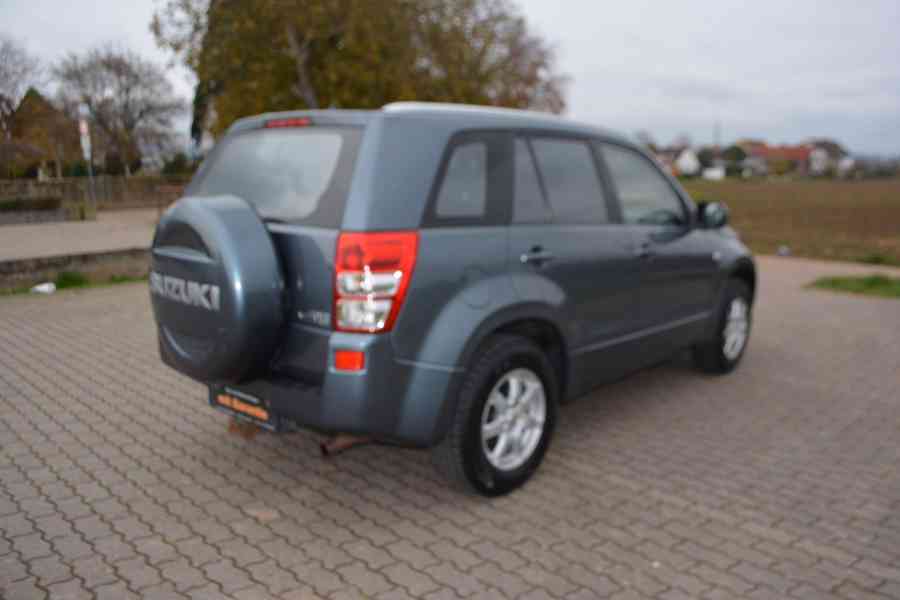 Suzuki Grand Vitara 2.0i Comfort benzéín 103kw - foto 13