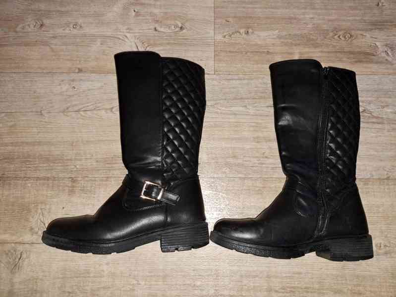 Dívčí kozačky, vel. 37 - foto 2