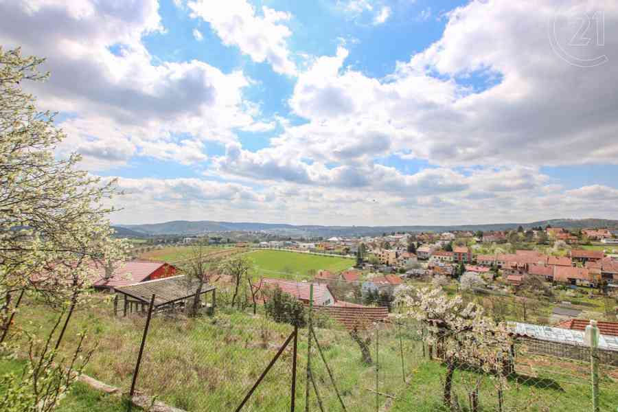Prodej stavebního pozemku 620 m2 v Rozdrojovicích s krásným výhledem na Brněnskou přehradu a její ok - foto 4