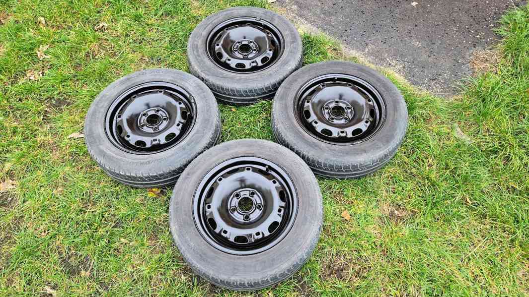 Škoda Fabia letní kola pneumatiky Michelin 165/70 R14 disky 
