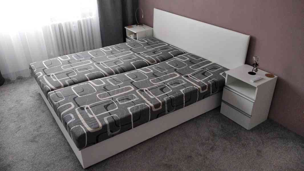 Manzelská postel - foto 1