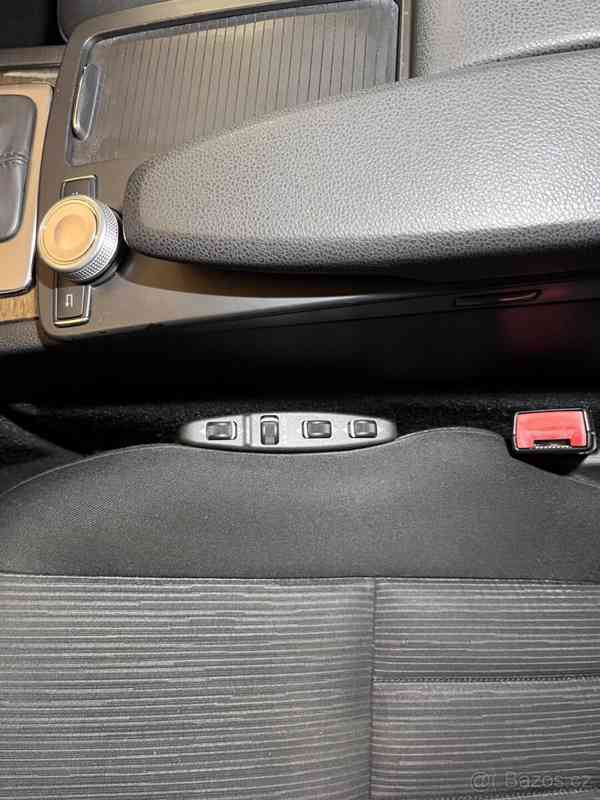 Mercedes-Benz Třídy C C350 CDI V6 17Okw r.v.2010 - foto 4