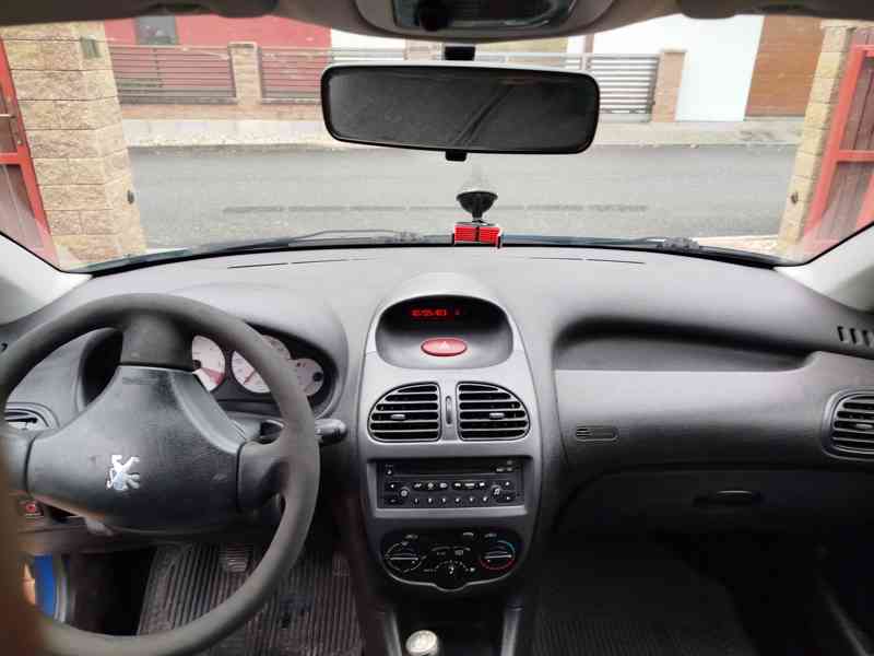 Peugeot 206 SW Tábor  - foto 13