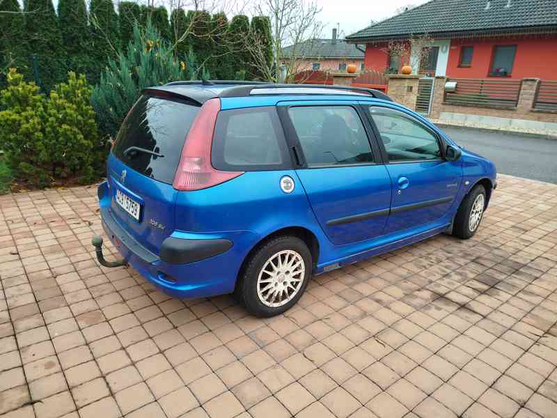 Peugeot 206 SW Tábor  - foto 6